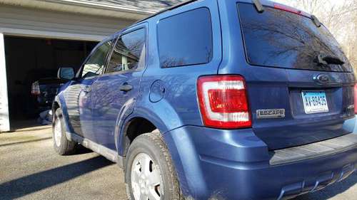 2009 Ford Escape XLT AWD - cars & trucks - by owner - vehicle... for sale in Morris, CT