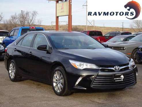 2017 Toyota Camry XLE 4dr Sedan 19100 Miles - - by for sale in Burnsville, MN
