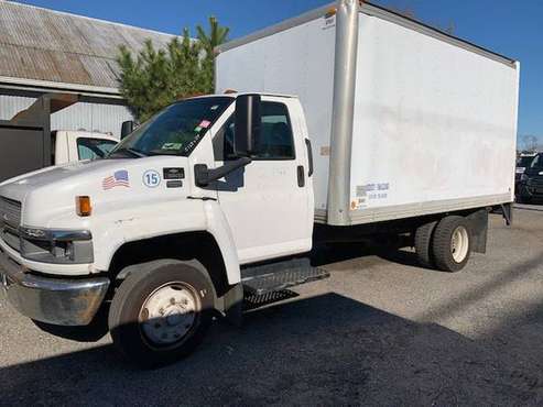 2003 *Chevrolet* *C5500 14 FOOT BOX TRUCK/LIFTGATE* *RE - cars &... for sale in Massapequa, NY