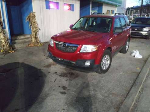 2011 Mazda tribute - cars & trucks - by owner - vehicle automotive... for sale in saginaw, MI