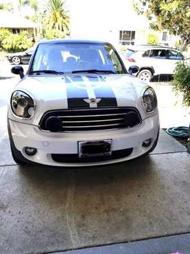 EXCELLENT CONDITION CLEAN TITLE BMW MINI COOPER COUNTRYMAN 2013 WHITE for sale in Hayward, CA