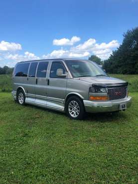 2004 GMC Savana Van with Wheelchair Lift - cars & trucks - by owner... for sale in Daleville, IN