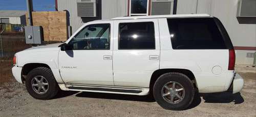 2000 Cadillac Escalade - cars & trucks - by owner - vehicle... for sale in Tarawa Terrace, NC
