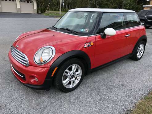 12 Mini Cooper Red 6 Speed Clean Carfax Pano Roof Excellent Condition for sale in Palmyra, PA