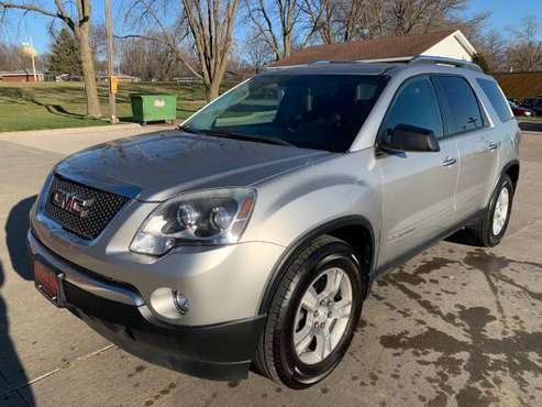 2008 GMC ACADIA ONLY 114,528 miles seats 8 - cars & trucks - by... for sale in Des Moines, IA
