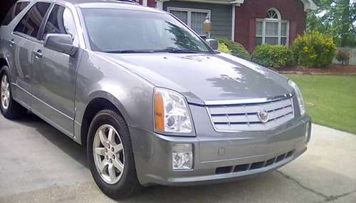 2006 Cadillac SRX 111, 000 miles 98 PERFECT - - by for sale in Grayson, GA