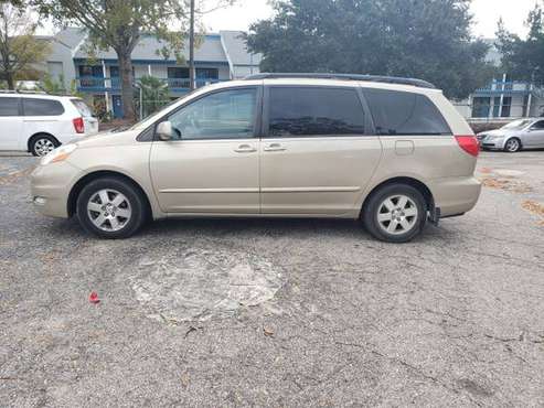 ** TOYOTA SIENNA ** EASY FINANCE ** NOW ONLY.... - cars & trucks -... for sale in Wilmington, NC