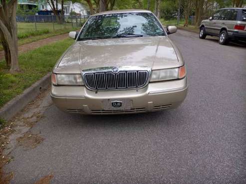 grand marquis 2300 negotiable! runs an drives excellent - cars & for sale in Norfolk, VA