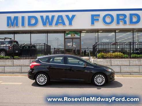 2012 Ford Focus Titanium - - by dealer - vehicle for sale in Roseville, MN