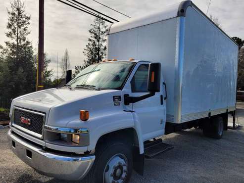 2005 GMC 4500 Box Truck 18 foot with Lift Gate - - by for sale in Medford, OR