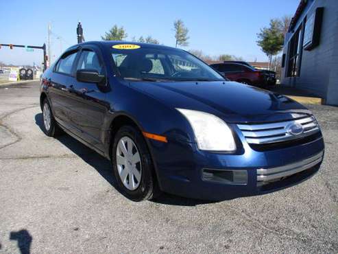 2007 Ford Fusion I 4 S 4dr Sedan ****VERY CLEAN*** - cars & trucks -... for sale in Jeffersonville, KY