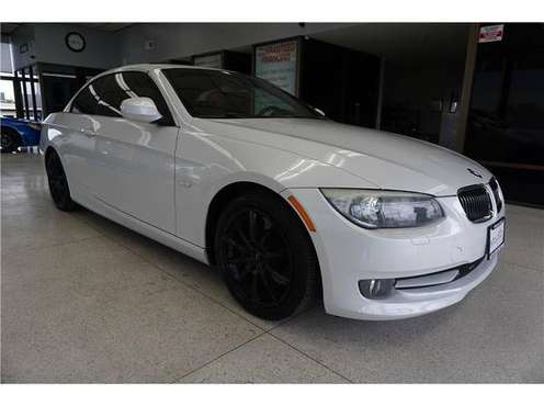2011 BMW 3 Series 335i Convertible 2D WE CAN BEAT ANY RATE IN TOWN! for sale in Sacramento , CA