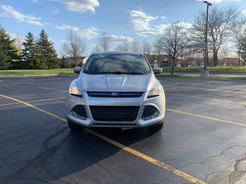 2016 Ford Escape SE 2 0 4WD Very Clean Clean Title for sale in Sterling Heights, MI