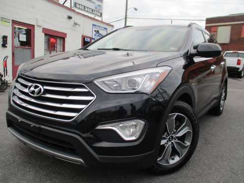 2015 Hyundia Santa-Fe GLS AWD **Back Up Cam/3rd Row & Clean Title -... for sale in Roanoke, VA
