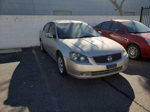 2006 Nissan Altima - cars & trucks - by owner - vehicle automotive... for sale in Phoenix, AZ