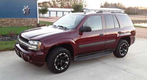 2005 Chevy Trailblazer - cars & trucks - by dealer - vehicle... for sale in Plover, WI