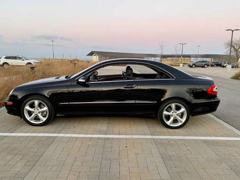 2005 Mercedes-Benz CLK320 - cars & trucks - by owner - vehicle... for sale in Wilmette, IL
