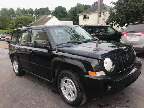 09 Jeep Patriot 4x4 extra clean low miles 100% finance - cars &... for sale in Hanover, MA