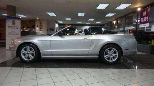 2014 Ford Mustang V6 CONVERTIBLE for sale in Hamilton, OH