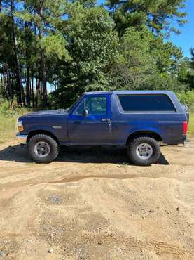 1995 Ford Bronco - Great shape, no rust - cars & trucks - by owner -... for sale in Fort bragg, NC