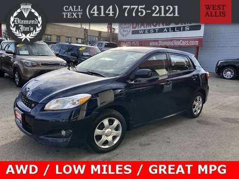 *2010* *Toyota* *Matrix* *S* - cars & trucks - by dealer - vehicle... for sale in West Allis, WI