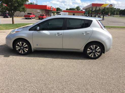 Nissan Leaf - cars & trucks - by owner - vehicle automotive sale for sale in Rose Hill, KS