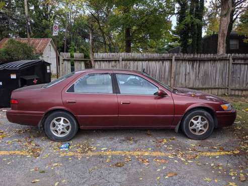 1999 Toyota Camry 200k Miles for sale in Columbus, OH