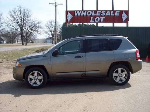 2007 JEEP COMPASS! 4X4, HEATED SEATS, GOOD TIRES, SUN ROOF! - cars & for sale in Little Falls, MN