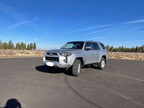 2016 Toyota 4Runner SR5 Premium 4WD SUV - cars & trucks - by owner -... for sale in Bend, OR
