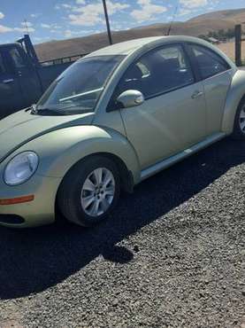2009 Volkswagen New Beetle - cars & trucks - by owner - vehicle... for sale in Pilot Rock, OR