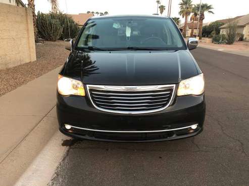 2015 Chrysler Town and country L - cars & trucks - by owner -... for sale in Peoria, AZ