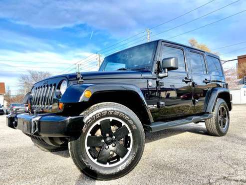 2012 Jeep Wrangler Unlimited Altitude 4x4 (1 owner) - cars & trucks... for sale in Indianapolis, IN