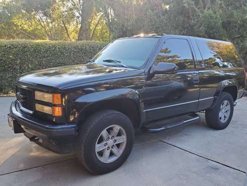 GMC Yukon 2 Door - cars & trucks - by owner - vehicle automotive sale for sale in Escondido, CA