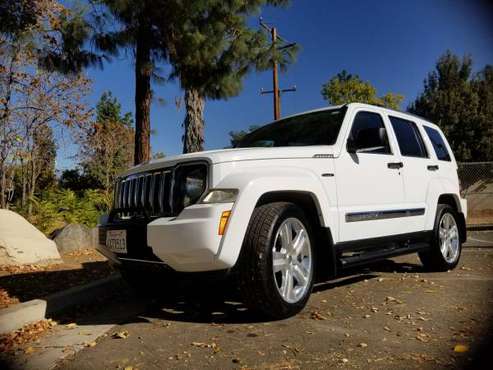 2012 JEEP liberty JET - cars & trucks - by owner - vehicle... for sale in Covina, CA
