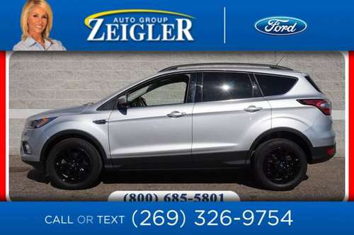 *2018* *Ford* *Escape* *SEL* - cars & trucks - by dealer - vehicle... for sale in Plainwell, IN
