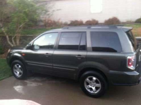 2006 Honda Pilot EX AWD - cars & trucks - by owner - vehicle... for sale in Kingsport, TN