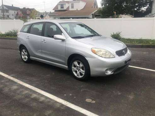 2005 Toyota Matrix XR AWD -EASY FINANCING AVAILABLE for sale in Bridgeport, CT