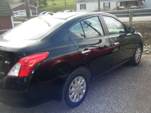 2012 NISSAN VERSA - - by dealer - vehicle automotive for sale in Martins Ferry, WV