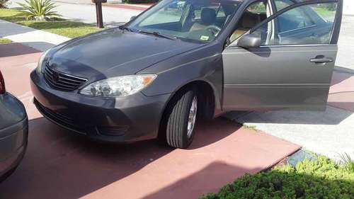 Toyota camry le 2005 for sale in Miami, FL