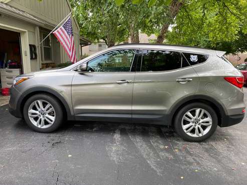 2014 Hyundai Santa Fe Sport ~ One Owner - cars & trucks - by owner -... for sale in Overland Park, MO