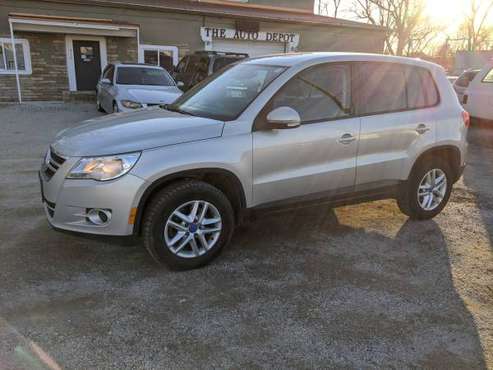 2011 Volkswagen Tiguan - cars & trucks - by owner - vehicle... for sale in Des Moines, IA