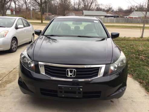 2010 HONDA ACCORD EX-L ONE OWNER - cars & trucks - by owner -... for sale in Lombard, IL