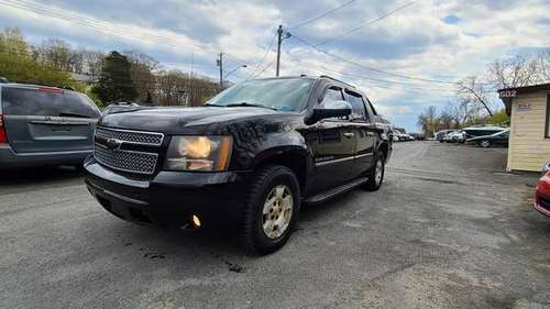 2010 Chevrolet Avalanche LTZ 4x4 - - by dealer for sale in Rensselaer, NY