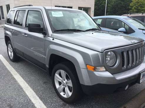2014 Jeep Patriot Latitude 4X4 - cars & trucks - by owner - vehicle... for sale in Wilmington, DE