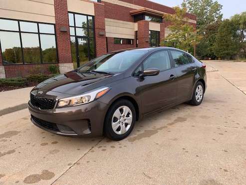 2017 kia forte LX - cars & trucks - by dealer - vehicle automotive... for sale in Shelby Township , MI