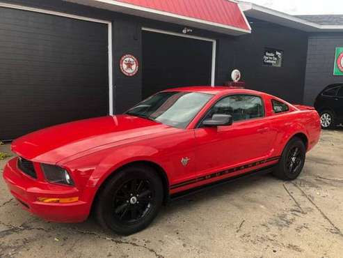 2009 FORD MUSTANG V6 PREMIUM **MUST SEE** CRAZY DEAL! - cars &... for sale in Holly, MI