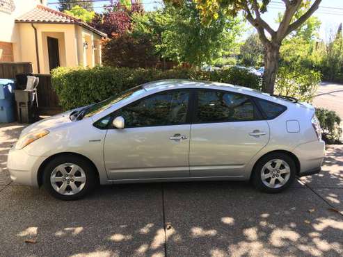 2008 Toyota Prius (Silver, Hatchback) for sale in Redwood City, CA