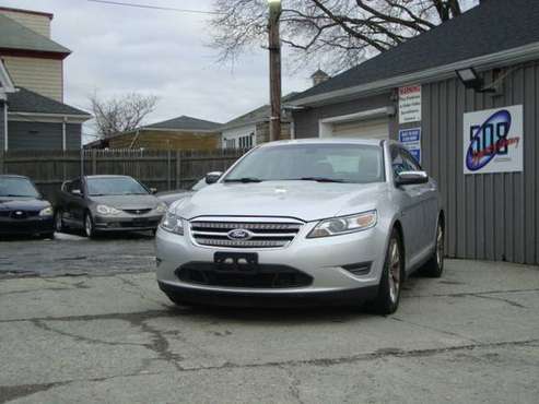 2012 Ford Taurus Limited - - by dealer - vehicle for sale in New Bedford, MA