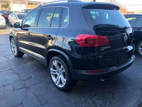 VOLKSWAGON TIGUAN !!NO CREDIT NEEDED!!! - cars & trucks - by dealer... for sale in Elmhurst, IL