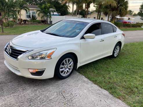 2013 NISSAN ALTIMA - cars & trucks - by dealer - vehicle automotive... for sale in Lake Worth, FL
